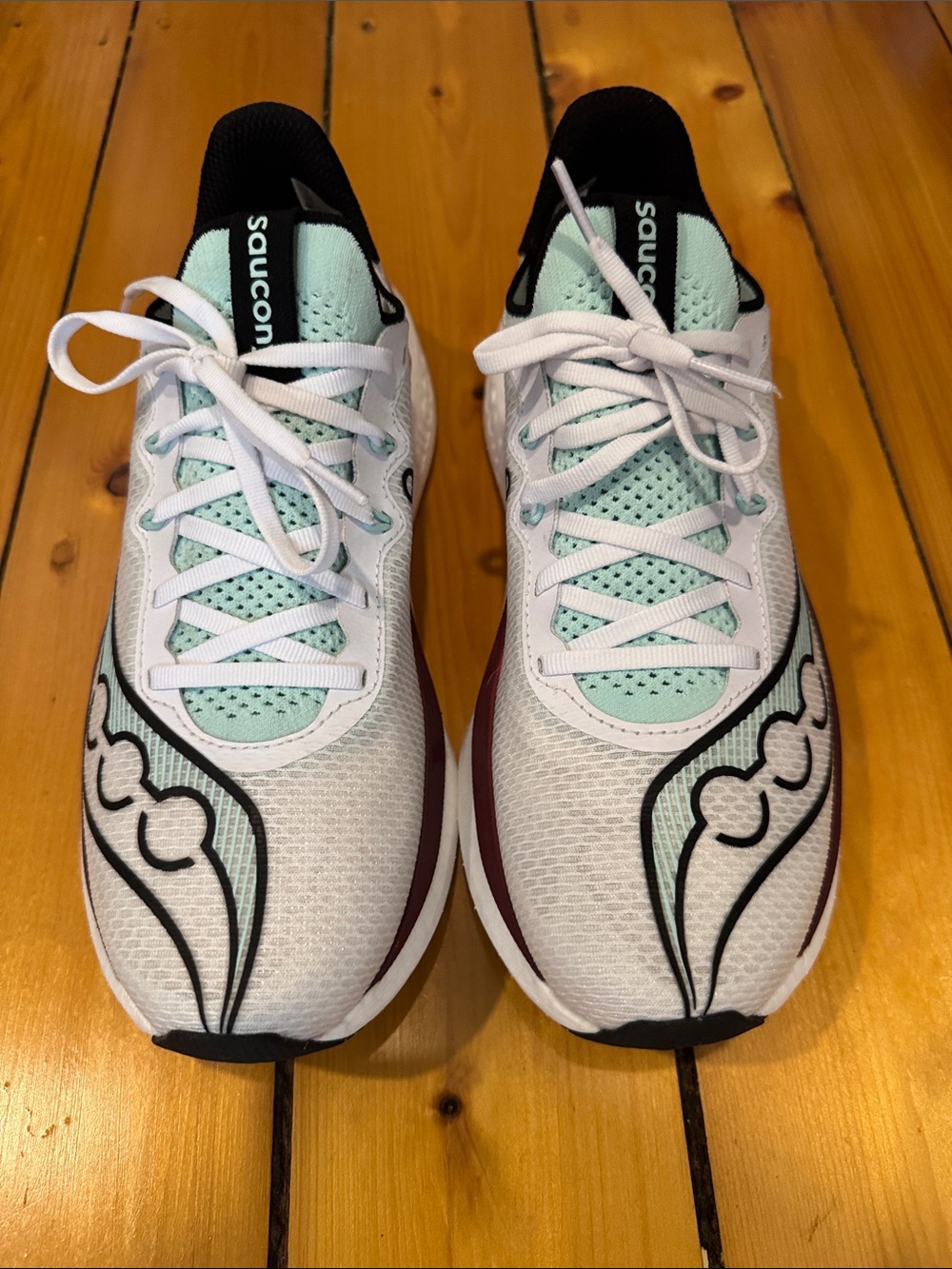 Saucony Mens Endorphin Pro 5 Running Sneakers